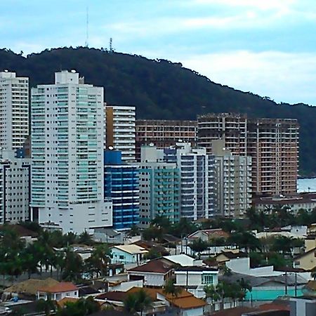 Apartamento No Canto Do Forte, Wi-Fi, Estacionamento Gratuito E Churrasqueira プライア・グランデ エクステリア 写真
