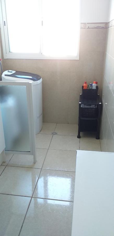 Apartamento No Canto Do Forte, Wi-Fi, Estacionamento Gratuito E Churrasqueira プライア・グランデ エクステリア 写真