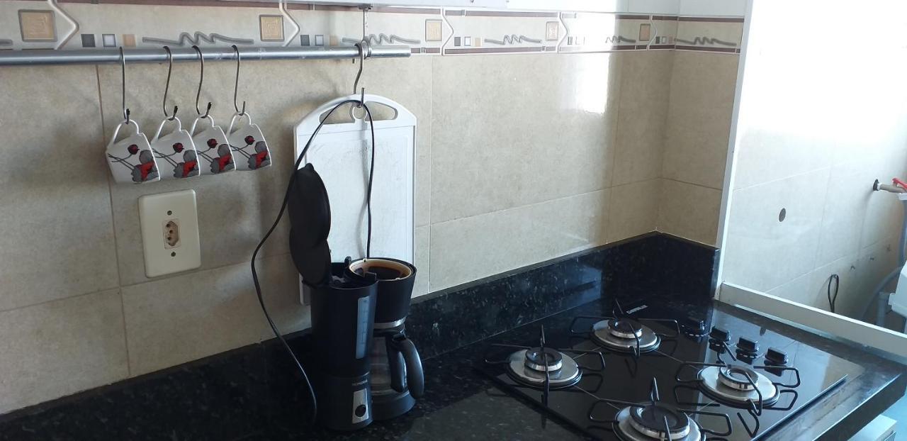 Apartamento No Canto Do Forte, Wi-Fi, Estacionamento Gratuito E Churrasqueira プライア・グランデ エクステリア 写真