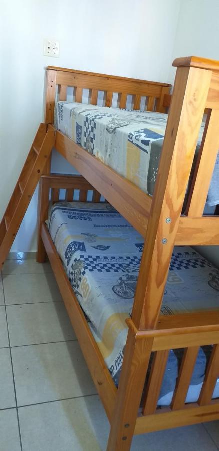 Apartamento No Canto Do Forte, Wi-Fi, Estacionamento Gratuito E Churrasqueira プライア・グランデ エクステリア 写真