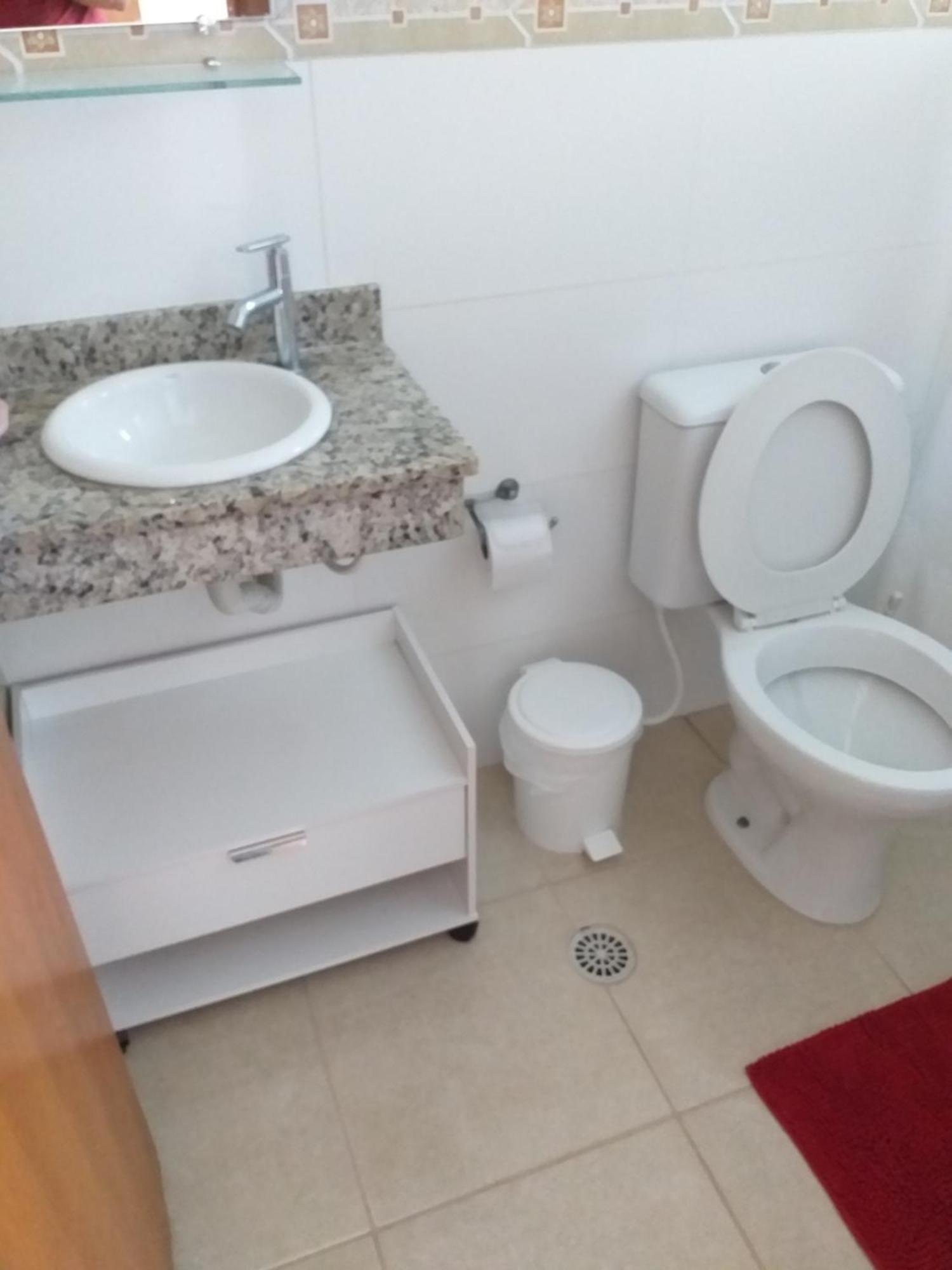 Apartamento No Canto Do Forte, Wi-Fi, Estacionamento Gratuito E Churrasqueira プライア・グランデ エクステリア 写真