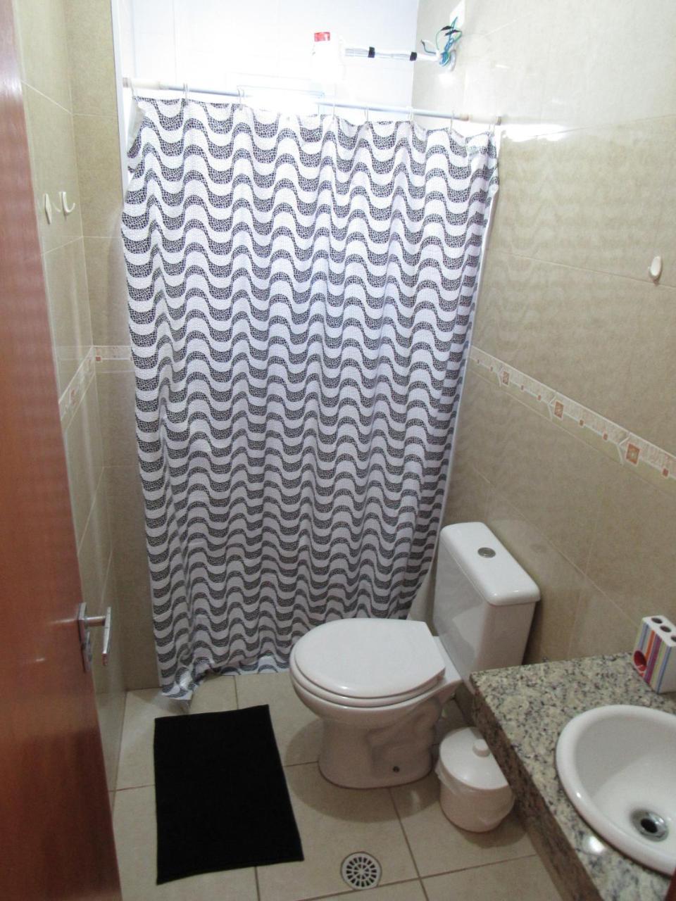 Apartamento No Canto Do Forte, Wi-Fi, Estacionamento Gratuito E Churrasqueira プライア・グランデ エクステリア 写真